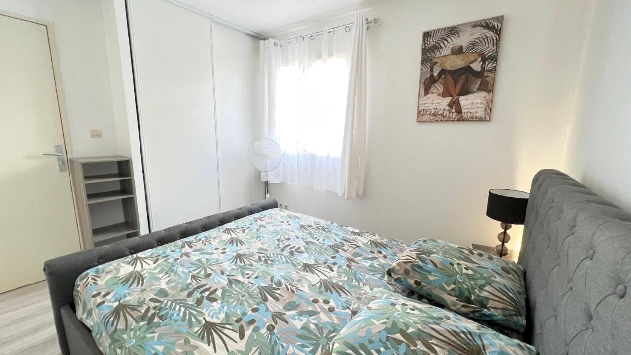 L'Eden Cocoon 3 Etoiles Proche Plage Saint Gilles Les Bains Kültér fotó